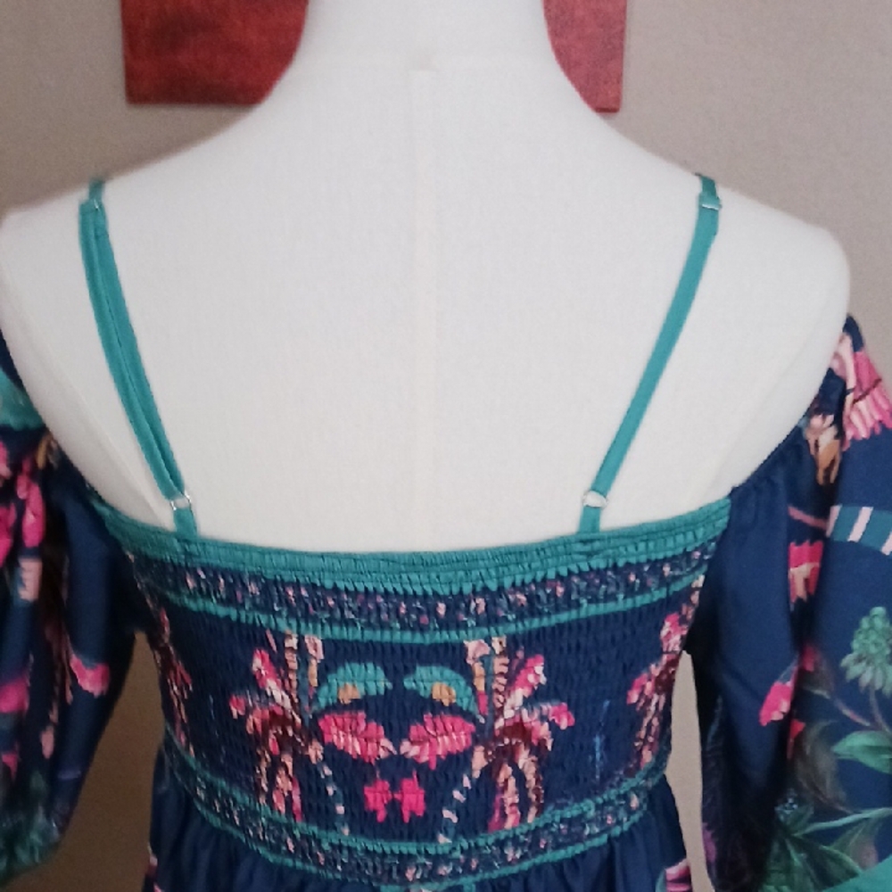 BEAUTIFUL Floral Off-Shoulder Dress - Picture 8 of 16
